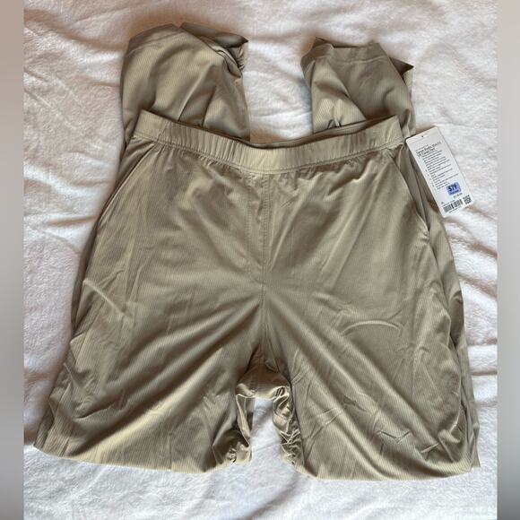 NWT Lululemon Dance Studio Slim-Fit HR Flared Pants in Sheer Oak - Picture 1 of 5